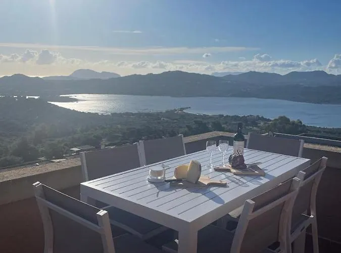 Appartement Vue Mer Sur La Costa Smeralda